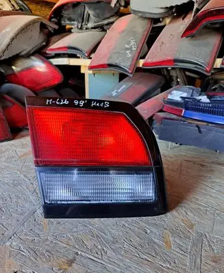 Mazda 626 Tailgate rear/tail lights 13261825