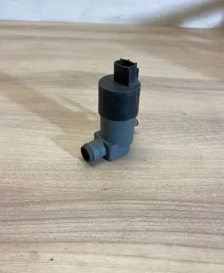 Toyota Yaris Windscreen/windshield washer pump 85330od120