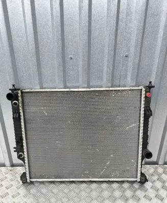 Mercedes-Benz GL X164 Coolant radiator 2515001304 A2515001304 A2515000803