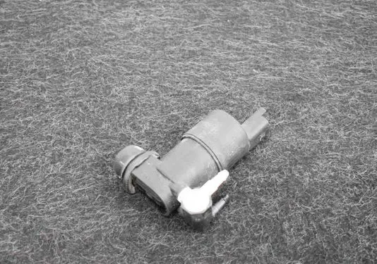 Citroen DS3 Windscreen/windshield washer pump