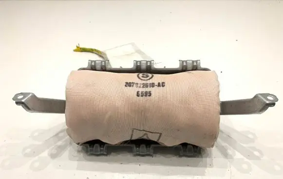 Toyota Auris E180 Passenger airbag