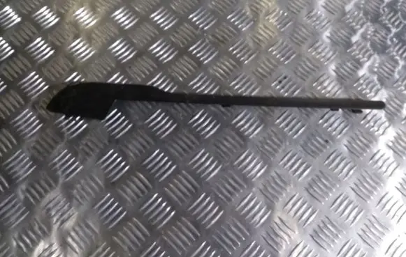 Volkswagen Golf IV Front passenger seat rail 