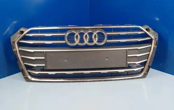 Audi A5 Front bumper upper radiator grill 8W6853651R