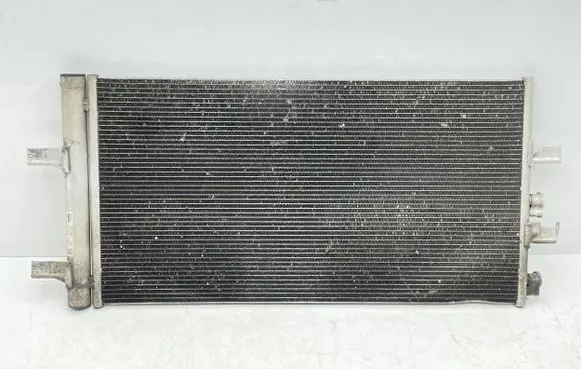 BMW 2 F46 A/C cooling radiator (condenser) 9271205 22828110