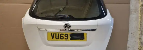 Opel Mokka Tailgate/trunk/boot lid 