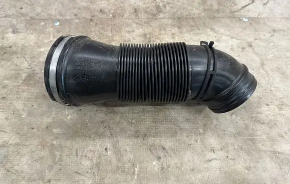 Audi A3 S3 8V Air intake duct part 5Q0129684C