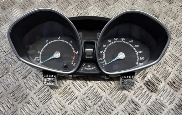 Ford Fiesta Speedometer (instrument cluster) C1BT10849GAT