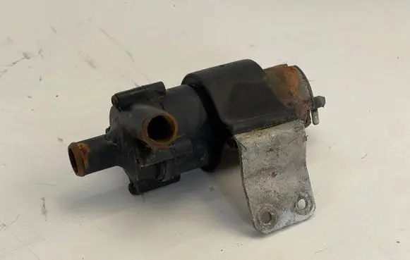 Mercedes-Benz SLK R170 Electric auxiliary coolant/water pump A1708300214