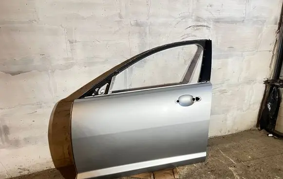 Jaguar XF X250 Front door 