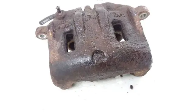 KIA Sorento Front brake caliper