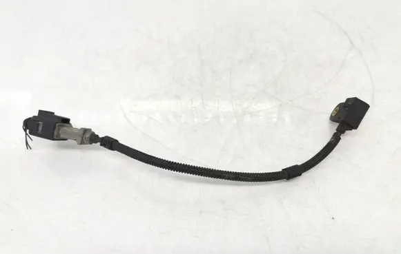 Volkswagen Touran I Camshaft position sensor 03G906433
