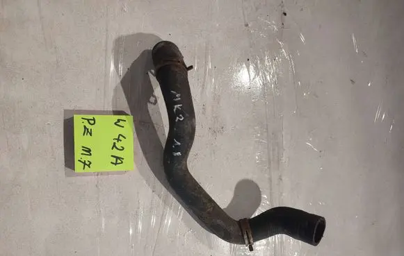 Mazda MPV II LW Engine coolant pipe/hose 87464564