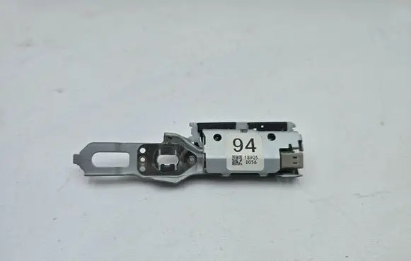 Toyota Auris E180 Windscreen/window heater switch 18905 D056
