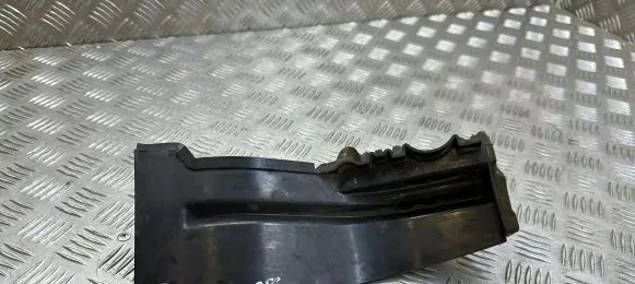 Jeep Grand Cherokee Other engine bay part 68148905AA