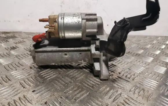 Nissan X-Trail T31 Starter motor 23300JG70A