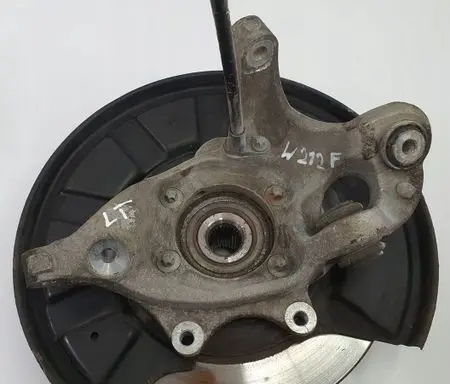 Mercedes-Benz E W212 Rear wheel hub