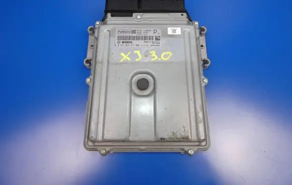 Jaguar XJ X351 Engine control unit/module 9X2Q12A650 0281014671 1039S40969