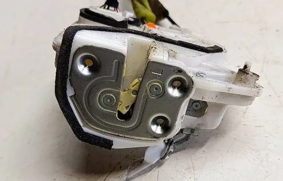 Mazda CX-5 Rear door lock AWFA215