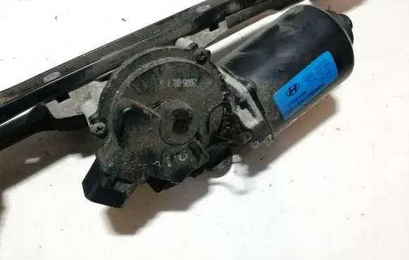 Hyundai Santa Fe Wiper motor 981102b900 98110-2b900