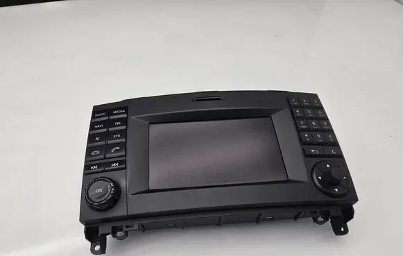 Mercedes-Benz Sprinter W906 Radio/CD/DVD/GPS head unit A9069016301 A0009028724 A9069000904