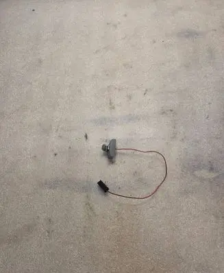 Sun visor clip/hook/bracket
