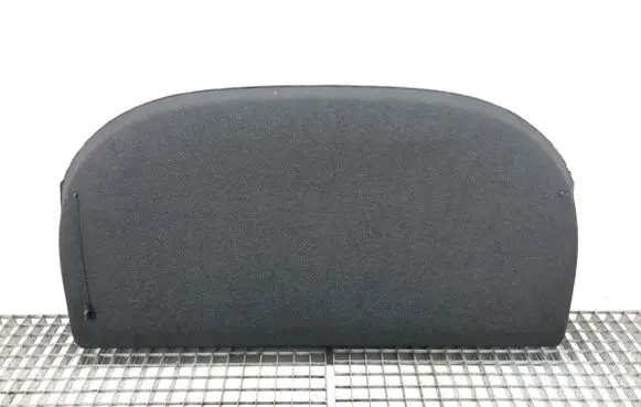 Parcel shelf