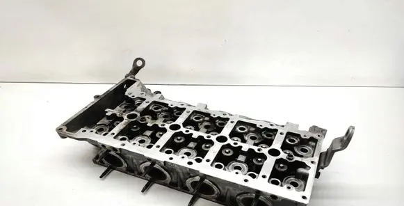 BMW 5 F10 F11 Engine head 7810465 6269153 78104630300