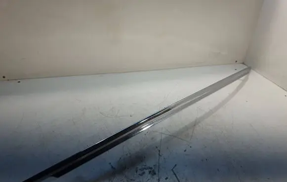 BMW 7 G11 G12 Tailgate trim 7376778
