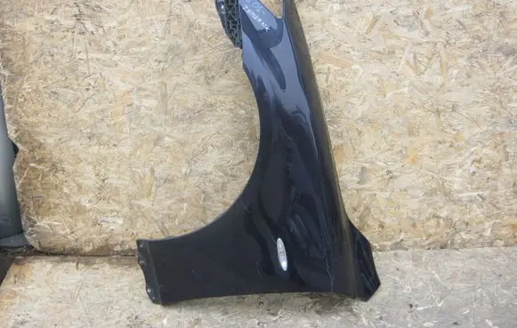 Lexus IS 220D-250-350 Fender