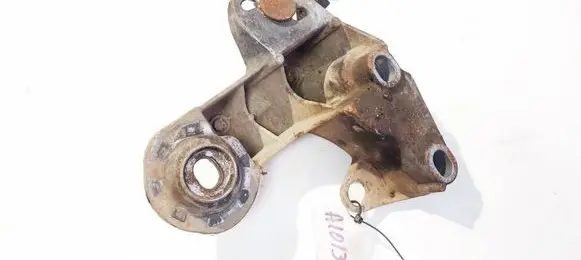 Audi A6 S6 C5 4B Engine mounting bracket 4b0199352d