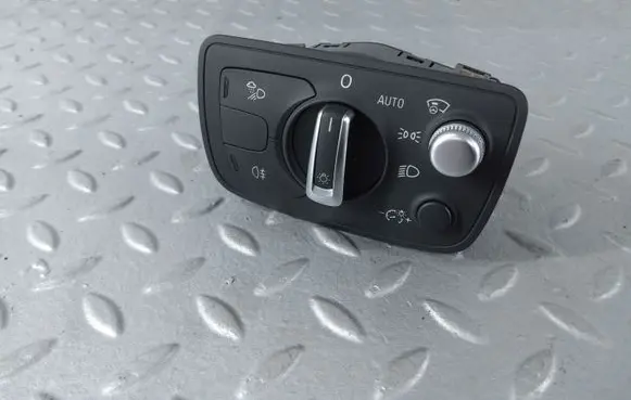 Light switch