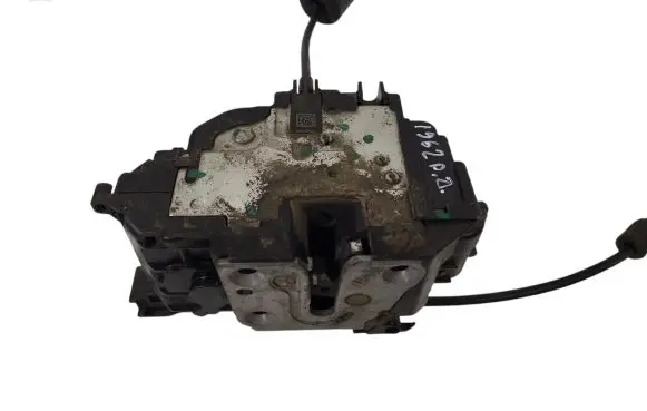 Renault Megane III Front door lock