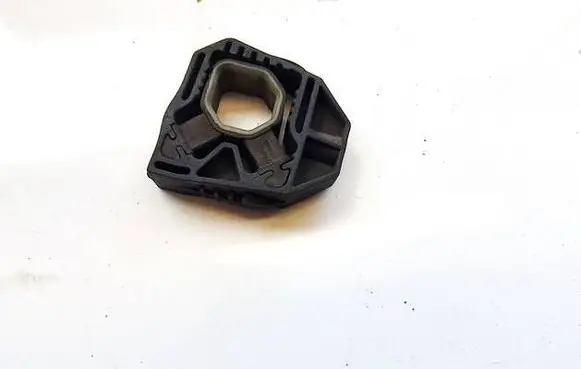Skoda Superb B6 (3T) Radiator mount bracket 1z0121867a