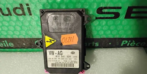 Audi Q3 8U Headlight ballast module Xenon 8U0941329