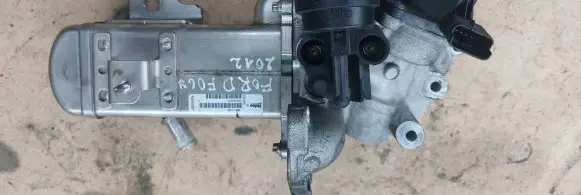 Ford Focus EGR valve cooler V29004027 MM111BL