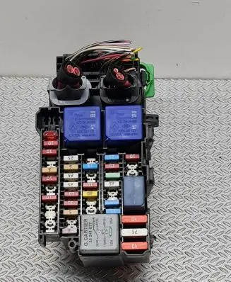 Renault Scenic III - Grand scenic III Fuse module 18013301D 100726
