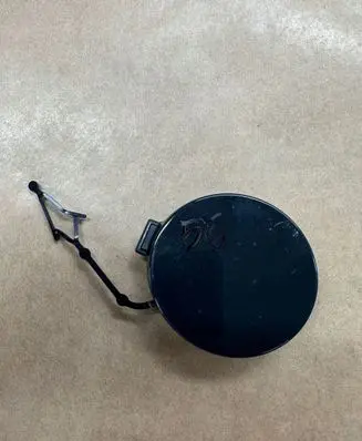 Volkswagen Golf VIII Front tow hook cap/cover 5H0807241