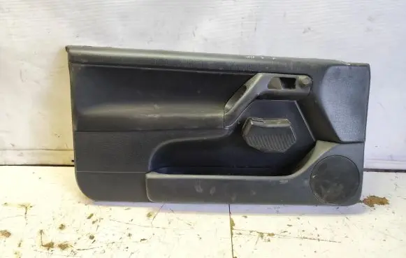 Volkswagen Golf III Front door card panel trim