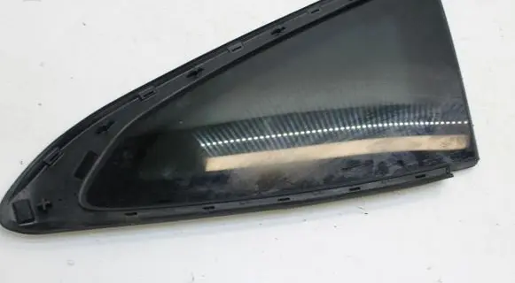 BMW 6 G32 Gran Turismo Rear side window