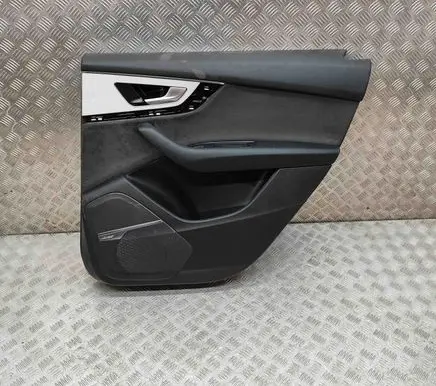 Audi Q7 4M Rear door card panel trim 4M0868068B 4M0867318B