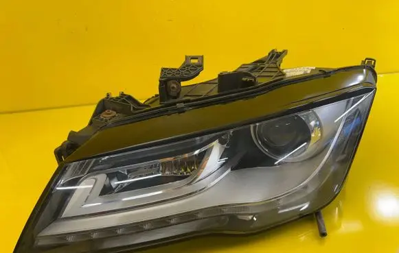 Audi A7 S7 4G Headlight/headlamp 4G8941003M