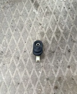 Mazda 6 Front door sensor 