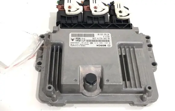 Peugeot 3008 I Engine control unit/module ECU 9666325380
