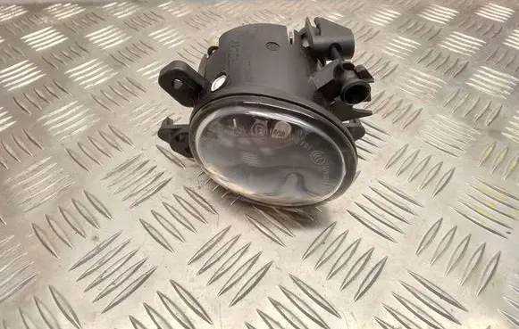 Mercedes-Benz C W204 Front fog light A2518200856