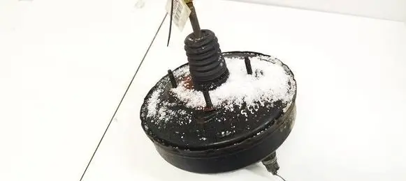 Toyota Avensis Verso Brake booster 