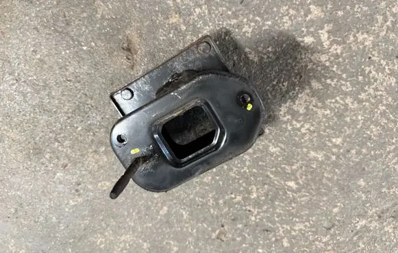 Hyundai i30 Front bumper shock/impact absorber 