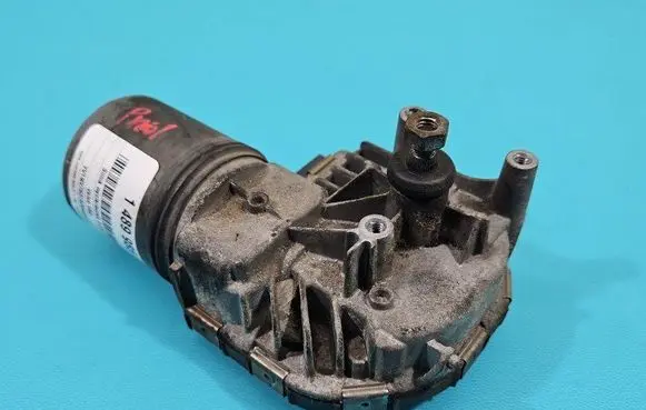 Wiper motor