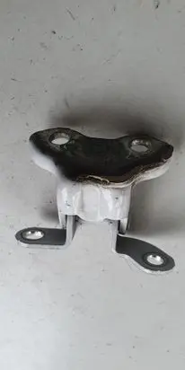 Toyota Auris E180 Rear door upper hinge