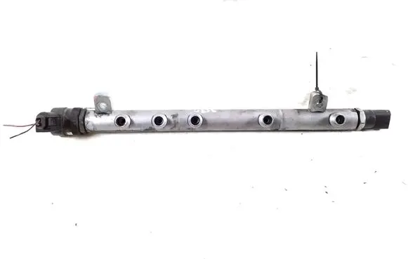 Mercedes-Benz A W169 Fuel main line pipe