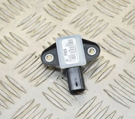 Hyundai Kona I Airbag deployment crash/impact sensor 95920J9100